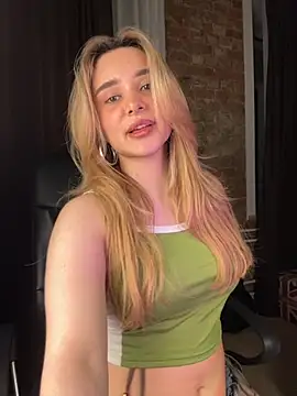 Chloe Ravens online show from October 2025 07:58:02 PM