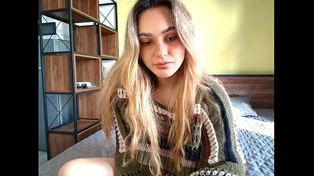 Snapshot of Chloe_Ravens chatting on January 2026 08:19:01 AM Chloe Ravens online show from January 2026 08:19:01 AM