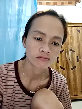 Sexy-loveass20 online show from October 2025 03:44:01 PM