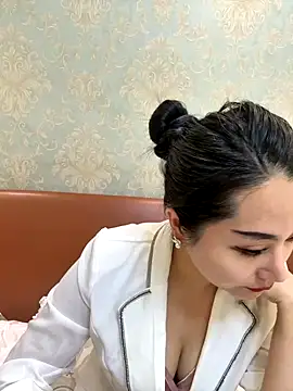 Candice888 online show from November 2025 11:48:01 AM