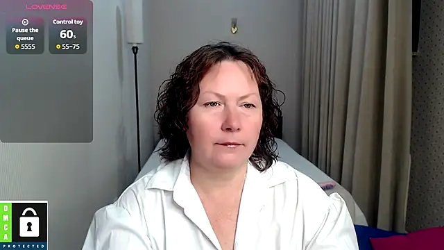 Snapshot of milf_hornys chatting on September 2025 04:25:02 PM milf hornys online show from September 2025 04:25:02 PM