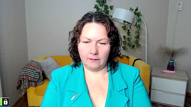 Snapshot of milf_hornys chatting on November 2025 04:10:01 PM milf hornys online show from November 2025 04:10:01 PM