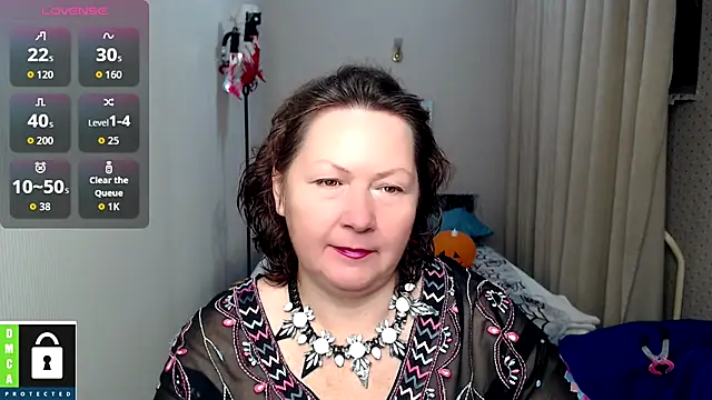Snapshot of milf_hornys chatting on October 2025 04:17:01 PM milf hornys online show from October 2025 04:17:01 PM