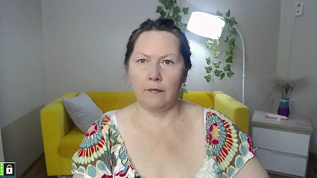 Snapshot of milf_hornys chatting on November 2025 04:44:02 PM milf hornys online show from November 2025 04:44:02 PM