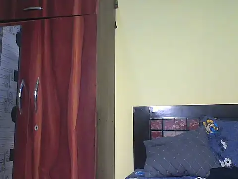 mickle james online show from October 2025 02:49:02 PM