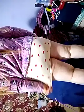 Hnonasix89 online show from April 2026 11:00:02 PM