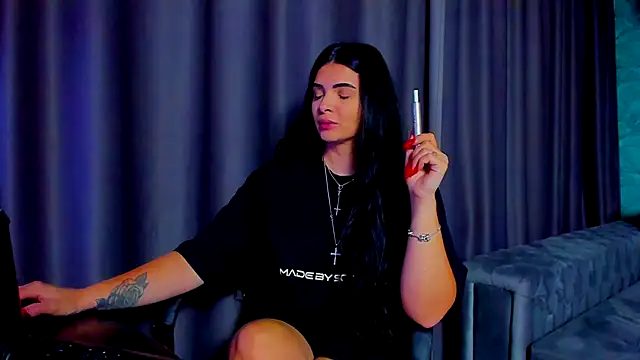 DevashaQueenX online show from December 2025 09:47:01 PM