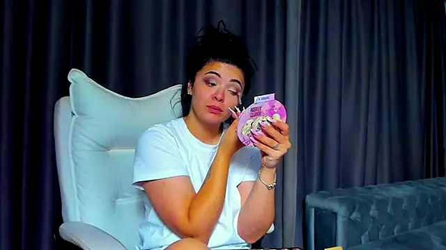 DevashaQueenX online show from November 2025 07:11:01 AM