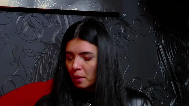 Snapshot of DevashaQueenX chatting on April 2026 07:37:01 AM DevashaQueenX online show from April 2026 07:37:01 AM