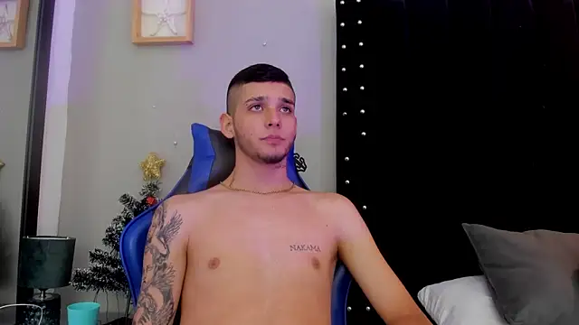 Mathewboy1 online show from January 2026 07:19:02 PM