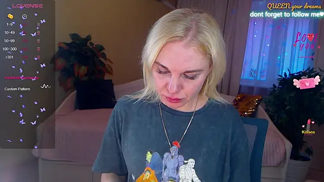 LiSinDoll online show from March 2026 07:08:02 AM