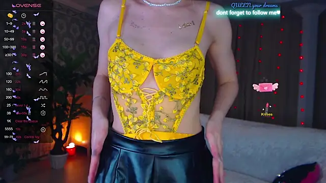 LiSinDoll online show from December 2025 05:56:01 AM