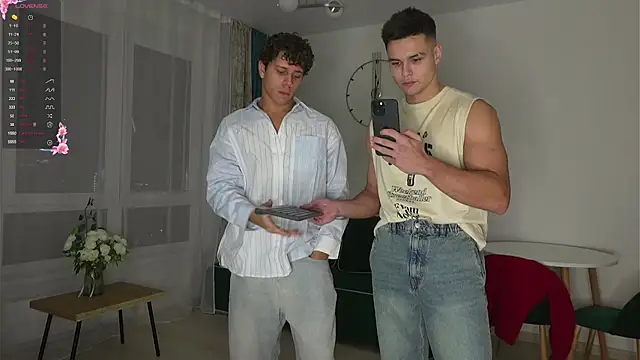 Snapshot of Horny_boyzz chatting on December 2025 04:39:02 PM Horny boyzz online show from December 2025 04:39:02 PM