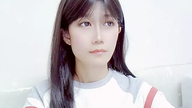 Snapshot of Rabbitlittlefool chatting on November 2025 04:23:01 PM Rabbitlittlefool online show from November 2025 04:23:01 PM