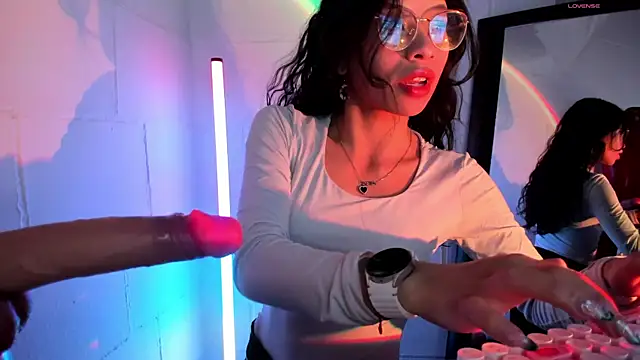 Snapshot of Giaa_rossi chatting on October 2025 02:07:01 PM Giaa rossi online show from October 2025 02:07:01 PM