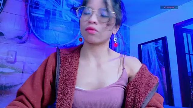 Giaa rossi online show from March 2026 02:05:01 PM