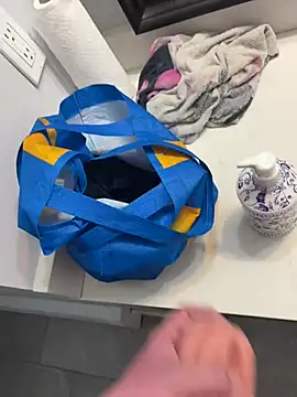 Buck2000 online show from April 2026 02:18:02 PM