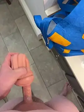 Buck2000 online show from April 2026 02:54:01 PM