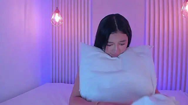 babe katty online show from February 2026 12:05:01 PM