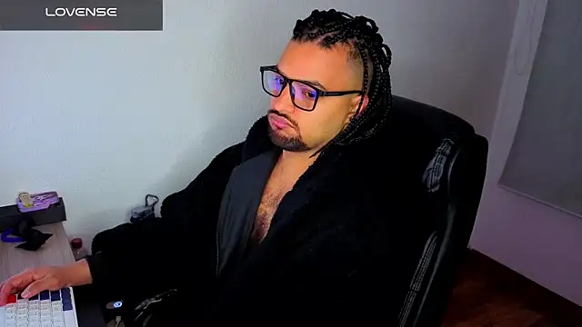 Ernesto-Rodriguez82 online show from March 2026 05:08:02 AM