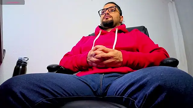 Ernesto-Rodriguez82 online show from February 2026 02:12:01 AM