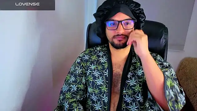 Ernesto-Rodriguez82 online show from February 2026 11:10:02 AM