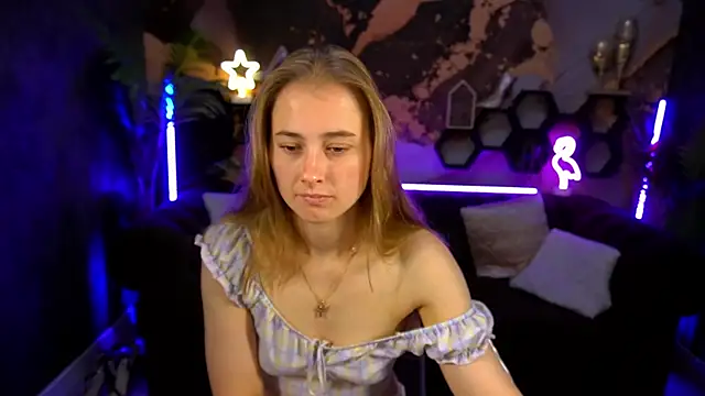 Sun Kitty  online show from September 2025 06:49:01 AM