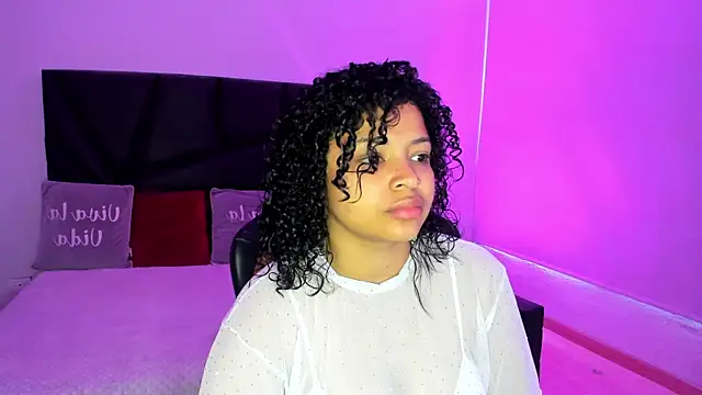 Dakota Mars online show from September 2025 12:12:01 PM