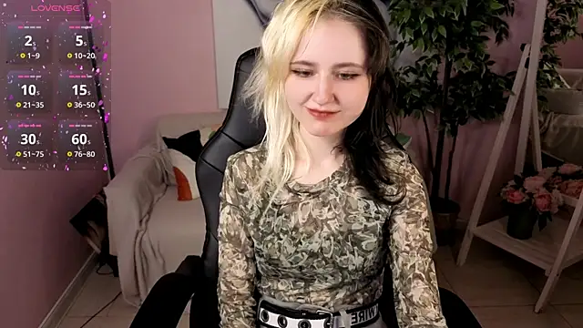 girl next doorr online show from April 2026 06:10:01 PM