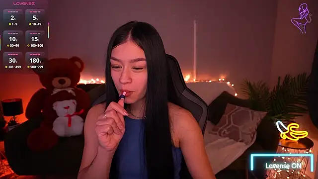 FataleNellie online show from February 2026 09:03:01 PM