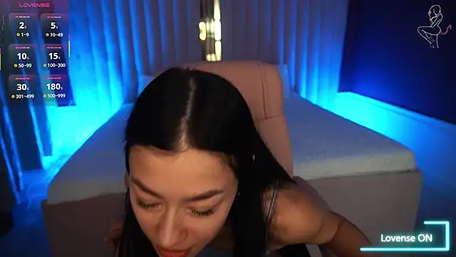 FataleNellie online show from September 2025 08:25:02 PM