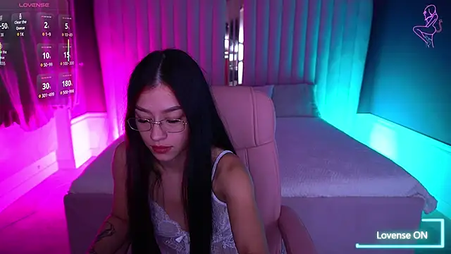 FataleNellie online show from November 2025 10:13:01 PM