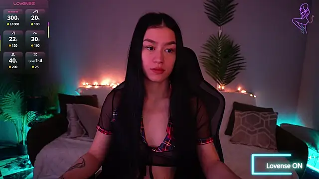 FataleNellie online show from March 2026 10:00:02 PM