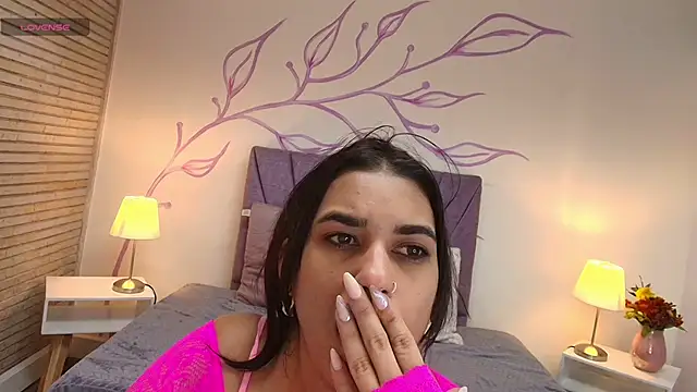 Snapshot of Lia_Blake_ chatting on September 2025 12:01:02 PM Lia Blake online show from September 2025 12:01:02 PM