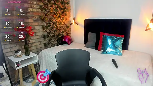 Lia Blake  online show from February 2026 11:51:01 AM