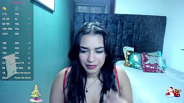 Lia Blake  online show from December 2025 12:40:02 PM