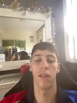 Snapshot of Jhon_snow22 chatting on December 2025 05:50:02 PM Jhon snow22 online show from December 2025 05:50:02 PM