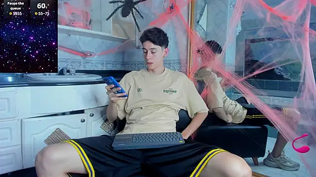 Snapshot of Jhon_snow22 chatting on October 2025 02:12:01 AM Jhon snow22 online show from October 2025 02:12:01 AM