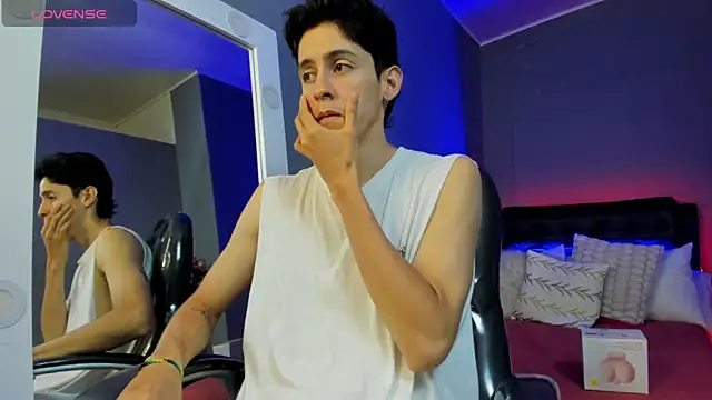 Snapshot of Jhon_snow22 chatting on September 2025 11:41:01 AM Jhon snow22 online show from September 2025 11:41:01 AM