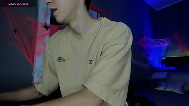 Snapshot of Jhon_snow22 chatting on October 2025 03:11:02 PM Jhon snow22 online show from October 2025 03:11:02 PM