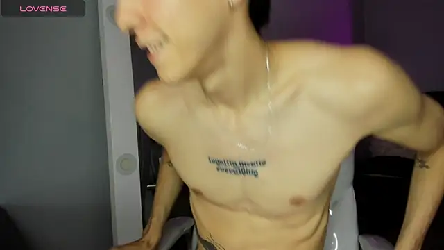 Snapshot of Jhon_snow22 chatting on January 2026 03:26:02 PM Jhon snow22 online show from January 2026 03:26:02 PM