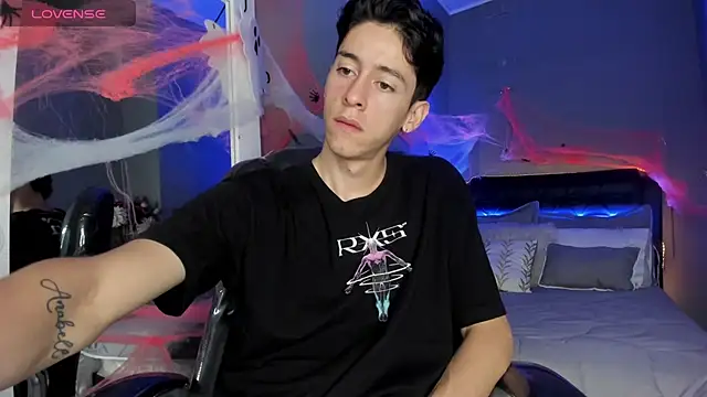 Snapshot of Jhon_snow22 chatting on October 2025 12:37:02 PM Jhon snow22 online show from October 2025 12:37:02 PM