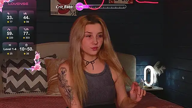 Snapshot of Crystal_Jull chatting on November 2025 04:44:02 PM Crystal Jull online show from November 2025 04:44:02 PM