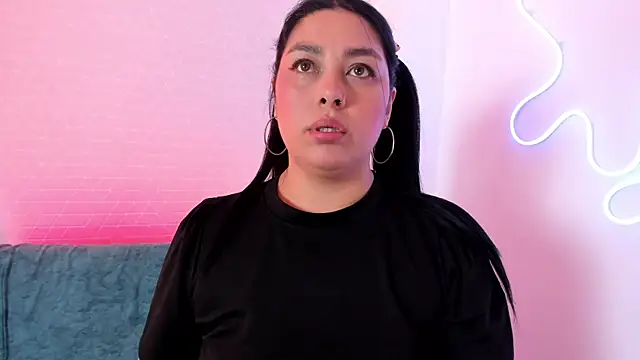 missweetpeach online show from October 2025 10:11:01 PM