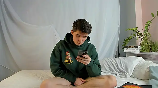 SherlockMax online show from March 2026 06:51:02 PM