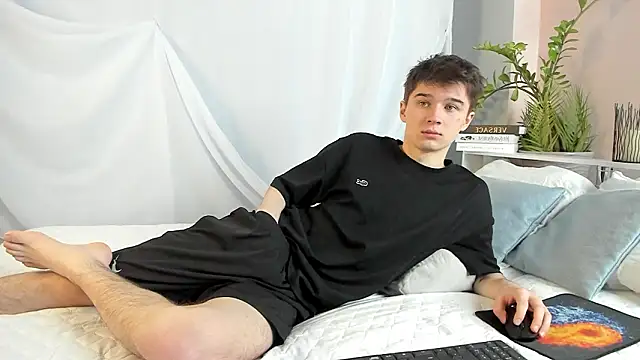 SherlockMax online show from February 2026 01:29:01 AM