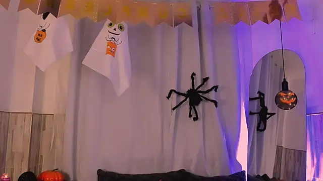 AnastasiaGreey online show from October 2025 04:08:01 PM