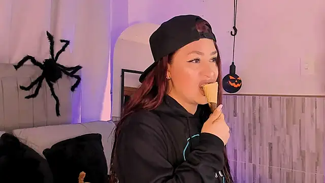 AnastasiaGreey online show from October 2025 10:09:02 PM