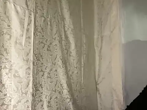 Euricka Carter online show from December 2025 03:15:02 PM