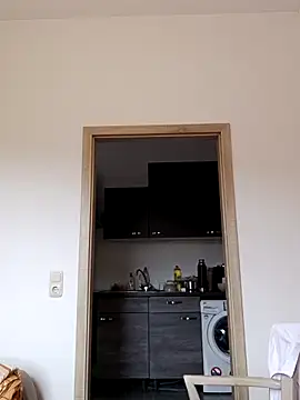 VikaKing online show from October 2025 10:47:01 AM